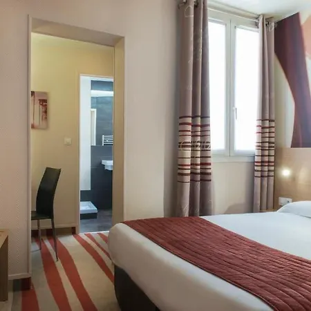 Hotel Ariane Montparnasse By Patrick Hayat