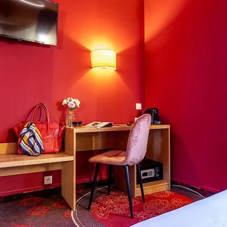 Hotel Ariane Montparnasse By Patrick Hayat 3*