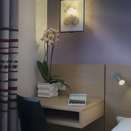 アリアンヌ モンパルナス バイ パトリック ハヤット