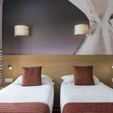 Hotel Ariane Montparnasse By Patrick Hayat Paris