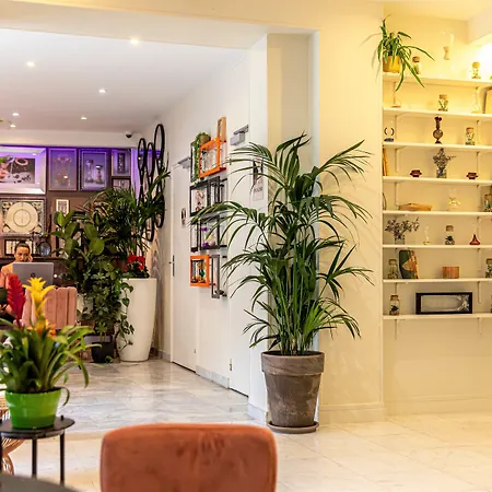 ホテル アリアンヌ モンパルナス バイ パトリック ハヤット 3*