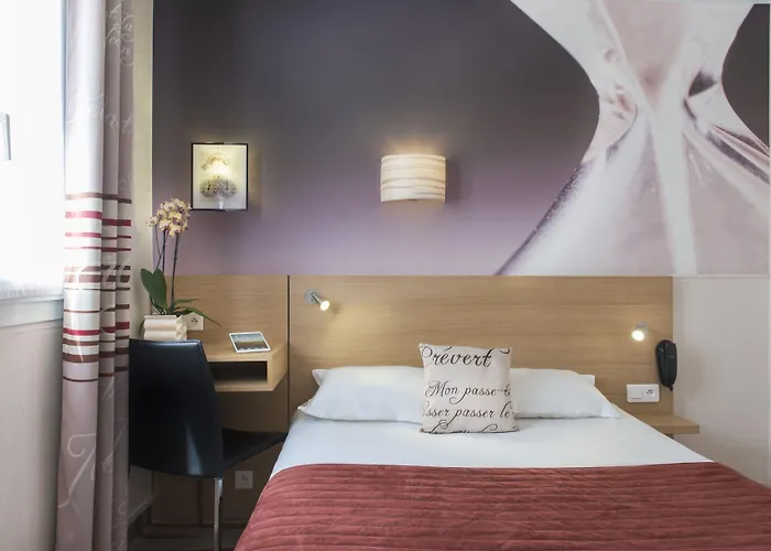 Ariane Montparnasse By Patrick Hayat 3*